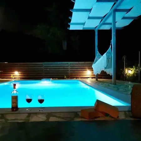 Sea Breeze - N.1 With Private Pool *